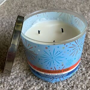 Bath & Body Works Firecracker Pop 3 Wick Candle - NEW